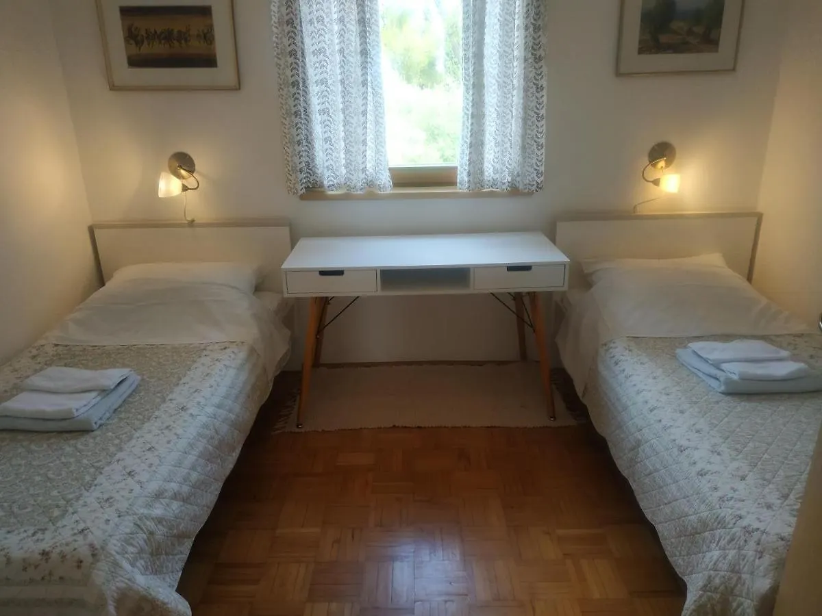 Apartments House Monty 말린스카